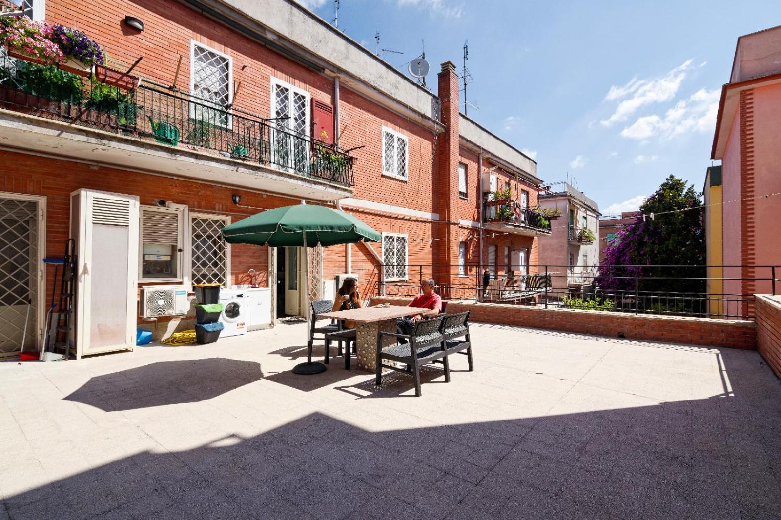 Hotel La Terrazza Di Stefy Stadtviertel Stadtviertel Acilia Exterior foto